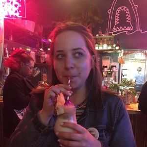 Meet your Posher, Mimi